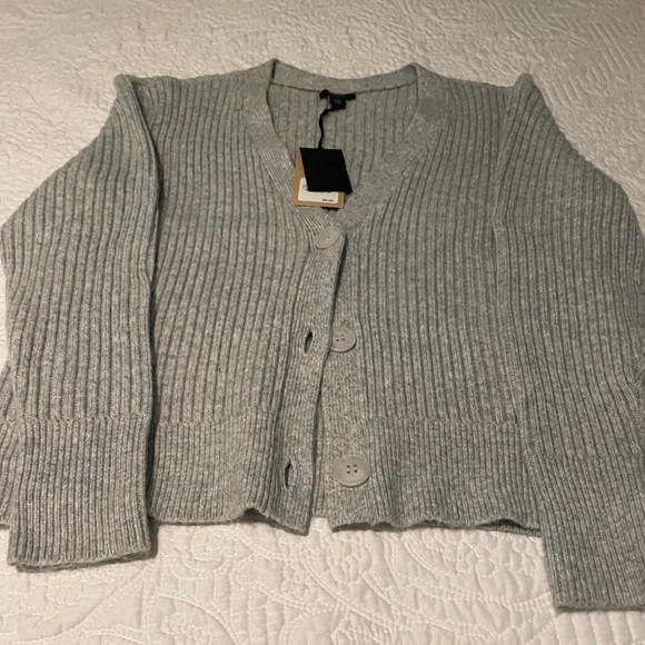 Halogen – Ribbed V-Neck Cardigan - Picture 6 of 6